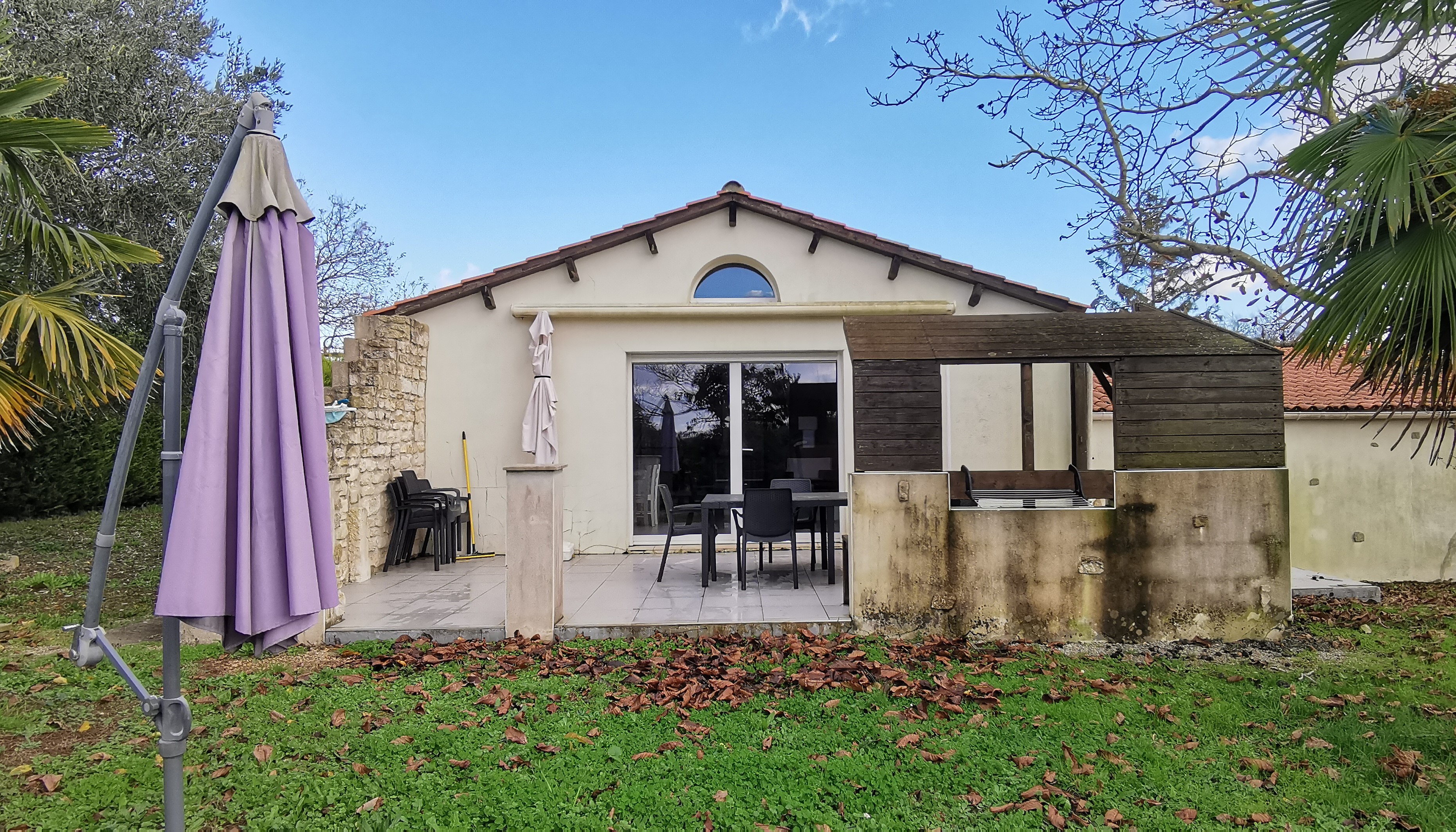 MAISON 8 COUCHAGES AVEC PISCINE CHAUFFEE !